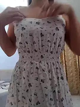 Girls: Stay up-to-date with the latest immersive cam streams gallery and try the most sensual entertainers flaunt their aroused bushes and steaming hot physiques as they lay bare and cum.