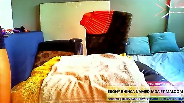 BhincaEbony from StripChat is Freechat