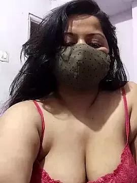 BigAssSarah from StripChat is Freechat