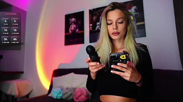 Girls: Stay up-to-date with the latest immersive cam streams gallery and try the most sensual entertainers flaunt their aroused bushes and steaming hot physiques as they lay bare and cum.