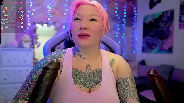 Girls: Stay up-to-date with the latest immersive cam streams gallery and try the most sensual entertainers flaunt their aroused bushes and steaming hot physiques as they lay bare and cum.