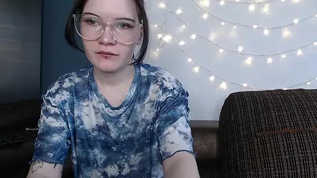 Girls: Stay up-to-date with the latest immersive cam streams gallery and try the most sensual entertainers flaunt their aroused bushes and steaming hot physiques as they lay bare and cum.