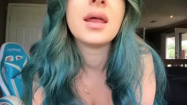 Girls: Stay up-to-date with the latest immersive cam streams gallery and try the most sensual entertainers flaunt their aroused bushes and steaming hot physiques as they lay bare and cum.