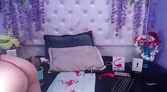 Girls: Stay up-to-date with the latest immersive cam streams gallery and try the most sensual entertainers flaunt their aroused bushes and steaming hot physiques as they lay bare and cum.
