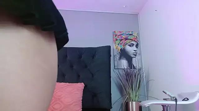 Girls: Stay up-to-date with the latest immersive cam streams gallery and try the most sensual entertainers flaunt their aroused bushes and steaming hot physiques as they lay bare and cum.
