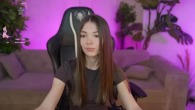 Britney054 from StripChat is Freechat