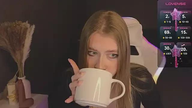 Girls: Stay up-to-date with the latest immersive cam streams gallery and try the most sensual entertainers flaunt their aroused bushes and steaming hot physiques as they lay bare and cum.