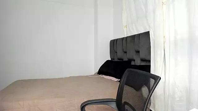 Girls: Stay up-to-date with the latest immersive cam streams gallery and try the most sensual entertainers flaunt their aroused bushes and steaming hot physiques as they lay bare and cum.