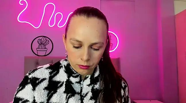 Girls: Stay up-to-date with the latest immersive cam streams gallery and try the most sensual entertainers flaunt their aroused bushes and steaming hot physiques as they lay bare and cum.