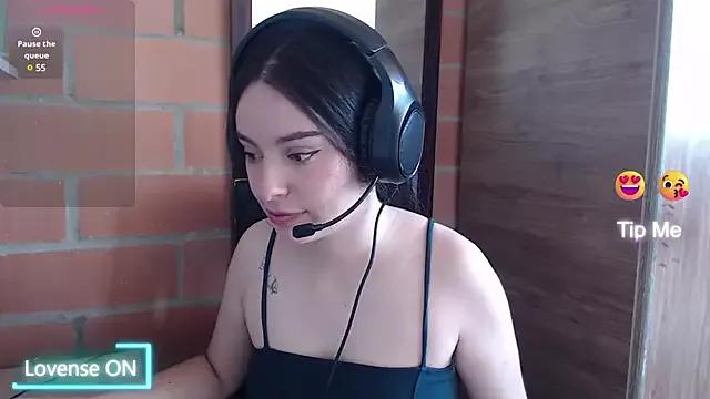 Girls: Stay up-to-date with the latest immersive cam streams gallery and try the most sensual entertainers flaunt their aroused bushes and steaming hot physiques as they lay bare and cum.