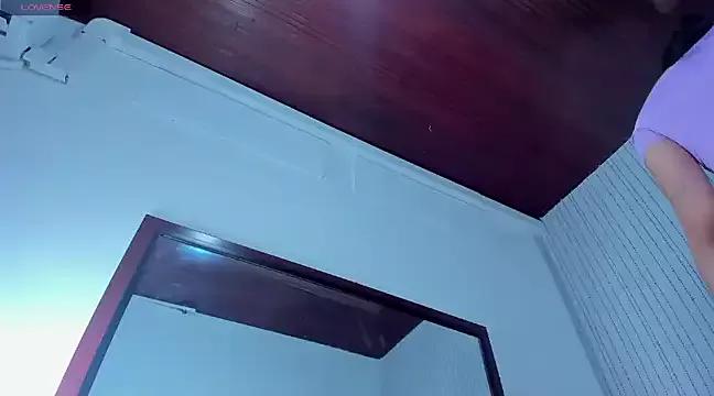 Girls: Stay up-to-date with the latest immersive cam streams gallery and try the most sensual entertainers flaunt their aroused bushes and steaming hot physiques as they lay bare and cum.