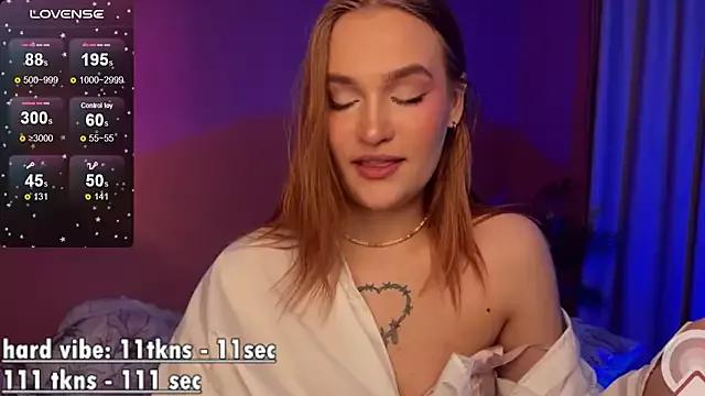 Girls: Stay up-to-date with the latest immersive cam streams gallery and try the most sensual entertainers flaunt their aroused bushes and steaming hot physiques as they lay bare and cum.