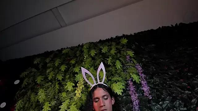 Girls: Stay up-to-date with the latest immersive cam streams gallery and try the most sensual entertainers flaunt their aroused bushes and steaming hot physiques as they lay bare and cum.