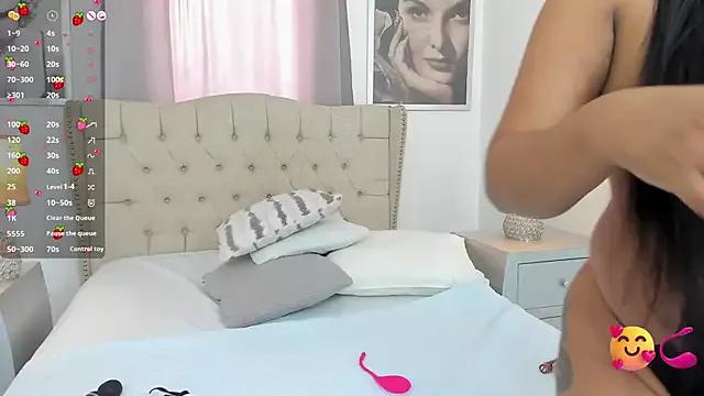 Girls: Stay up-to-date with the latest immersive cam streams gallery and try the most sensual entertainers flaunt their aroused bushes and steaming hot physiques as they lay bare and cum.