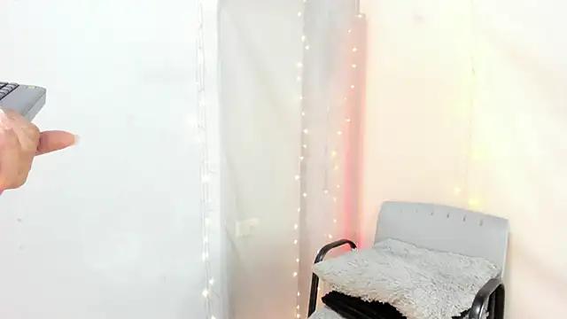 Girls: Stay up-to-date with the latest immersive cam streams gallery and try the most sensual entertainers flaunt their aroused bushes and steaming hot physiques as they lay bare and cum.