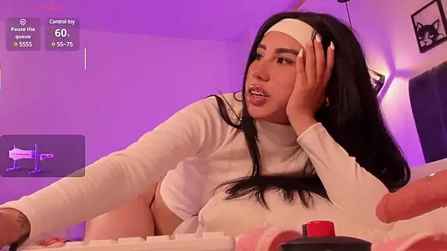 Girls: Stay up-to-date with the latest immersive cam streams gallery and try the most sensual entertainers flaunt their aroused bushes and steaming hot physiques as they lay bare and cum.