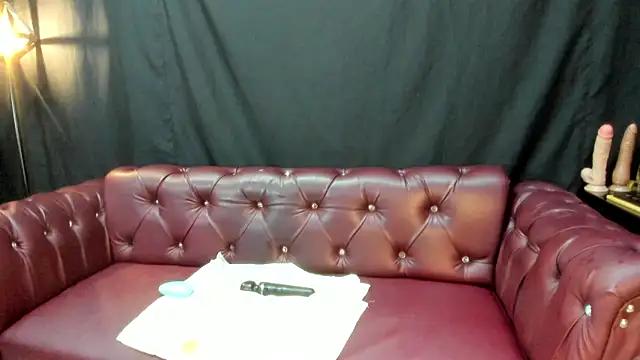 Girls: Stay up-to-date with the latest immersive cam streams gallery and try the most sensual entertainers flaunt their aroused bushes and steaming hot physiques as they lay bare and cum.