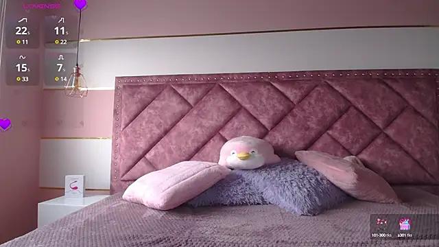 Girls: Stay up-to-date with the latest immersive cam streams gallery and try the most sensual entertainers flaunt their aroused bushes and steaming hot physiques as they lay bare and cum.
