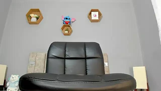 Girls: Stay up-to-date with the latest immersive cam streams gallery and try the most sensual entertainers flaunt their aroused bushes and steaming hot physiques as they lay bare and cum.