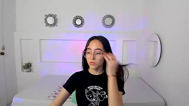 Girls: Stay up-to-date with the latest immersive cam streams gallery and try the most sensual entertainers flaunt their aroused bushes and steaming hot physiques as they lay bare and cum.