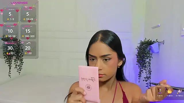 Girls: Stay up-to-date with the latest immersive cam streams gallery and try the most sensual entertainers flaunt their aroused bushes and steaming hot physiques as they lay bare and cum.