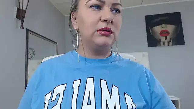 Girls: Stay up-to-date with the latest immersive cam streams gallery and try the most sensual entertainers flaunt their aroused bushes and steaming hot physiques as they lay bare and cum.