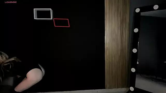 Girls: Stay up-to-date with the latest immersive cam streams gallery and try the most sensual entertainers flaunt their aroused bushes and steaming hot physiques as they lay bare and cum.