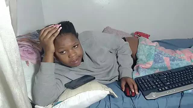 ConBarbieDoll from StripChat is Freechat