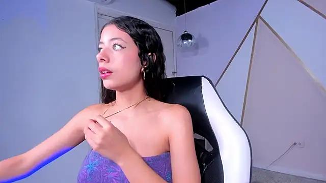 Girls: Stay up-to-date with the latest immersive cam streams gallery and try the most sensual entertainers flaunt their aroused bushes and steaming hot physiques as they lay bare and cum.