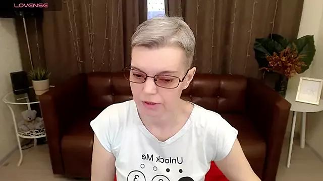 Girls: Stay up-to-date with the latest immersive cam streams gallery and try the most sensual entertainers flaunt their aroused bushes and steaming hot physiques as they lay bare and cum.