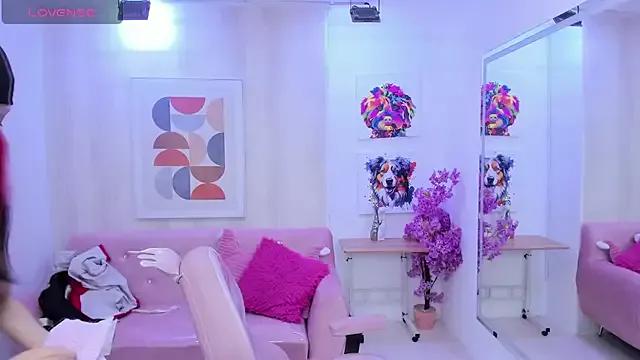 Girls: Stay up-to-date with the latest immersive cam streams gallery and try the most sensual entertainers flaunt their aroused bushes and steaming hot physiques as they lay bare and cum.