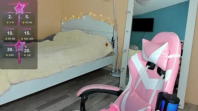 Girls: Stay up-to-date with the latest immersive cam streams gallery and try the most sensual entertainers flaunt their aroused bushes and steaming hot physiques as they lay bare and cum.