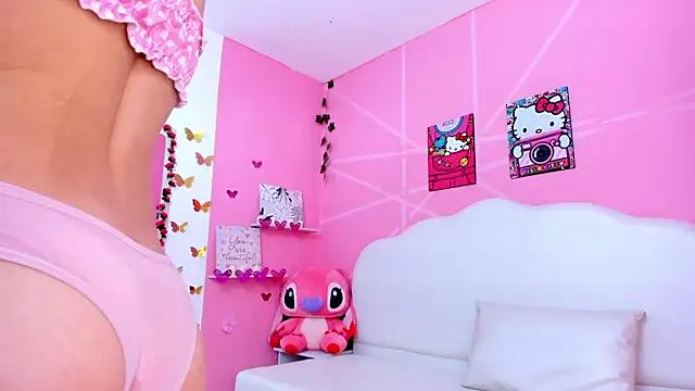 Girls: Stay up-to-date with the latest immersive cam streams gallery and try the most sensual entertainers flaunt their aroused bushes and steaming hot physiques as they lay bare and cum.