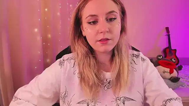 Girls: Stay up-to-date with the latest immersive cam streams gallery and try the most sensual entertainers flaunt their aroused bushes and steaming hot physiques as they lay bare and cum.