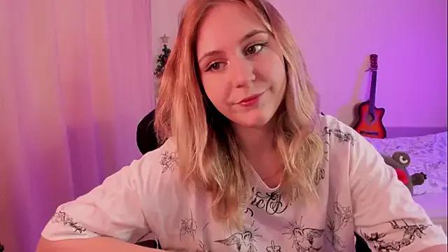 Girls: Stay up-to-date with the latest immersive cam streams gallery and try the most sensual entertainers flaunt their aroused bushes and steaming hot physiques as they lay bare and cum.