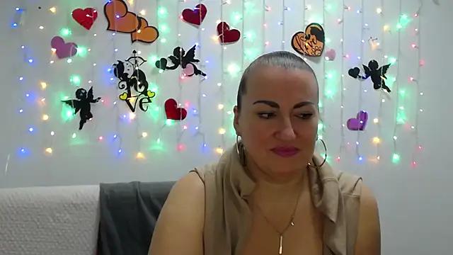 Girls: Stay up-to-date with the latest immersive cam streams gallery and try the most sensual entertainers flaunt their aroused bushes and steaming hot physiques as they lay bare and cum.