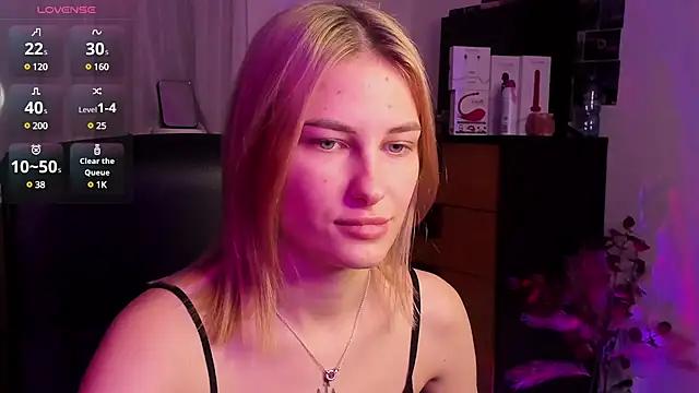 Girls: Stay up-to-date with the latest immersive cam streams gallery and try the most sensual entertainers flaunt their aroused bushes and steaming hot physiques as they lay bare and cum.