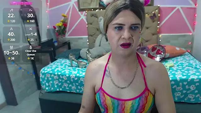 Girls: Stay up-to-date with the latest immersive cam streams gallery and try the most sensual entertainers flaunt their aroused bushes and steaming hot physiques as they lay bare and cum.