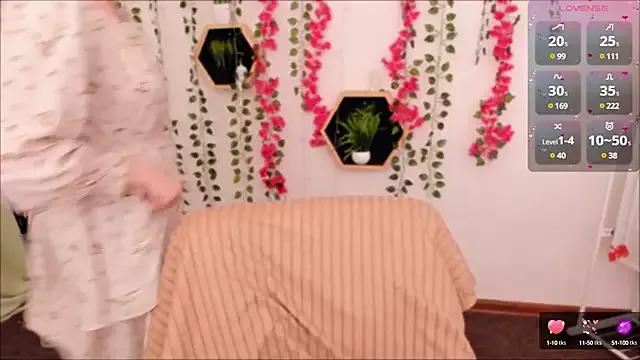 Girls: Stay up-to-date with the latest immersive cam streams gallery and try the most sensual entertainers flaunt their aroused bushes and steaming hot physiques as they lay bare and cum.