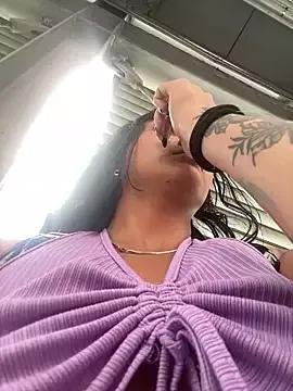 Dulce__Boyd from StripChat is Freechat