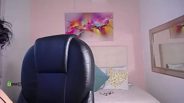 Girls: Stay up-to-date with the latest immersive cam streams gallery and try the most sensual entertainers flaunt their aroused bushes and steaming hot physiques as they lay bare and cum.