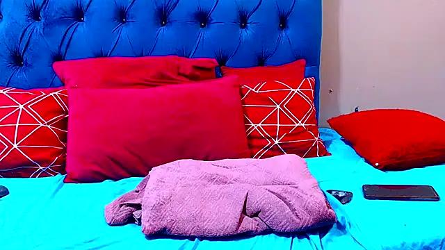 Girls: Stay up-to-date with the latest immersive cam streams gallery and try the most sensual entertainers flaunt their aroused bushes and steaming hot physiques as they lay bare and cum.