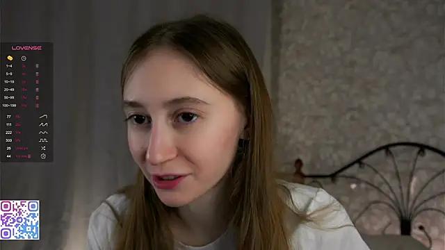 Girls: Stay up-to-date with the latest immersive cam streams gallery and try the most sensual entertainers flaunt their aroused bushes and steaming hot physiques as they lay bare and cum.