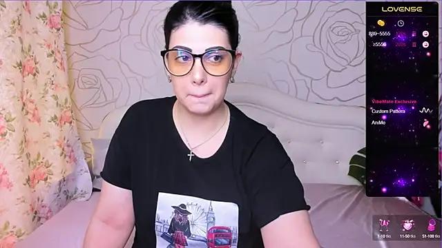 Girls: Stay up-to-date with the latest immersive cam streams gallery and try the most sensual entertainers flaunt their aroused bushes and steaming hot physiques as they lay bare and cum.