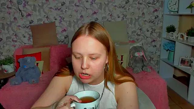 Girls: Stay up-to-date with the latest immersive cam streams gallery and try the most sensual entertainers flaunt their aroused bushes and steaming hot physiques as they lay bare and cum.