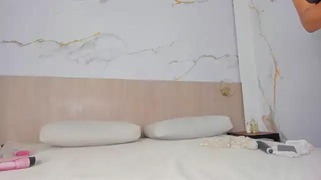 Girls: Stay up-to-date with the latest immersive cam streams gallery and try the most sensual entertainers flaunt their aroused bushes and steaming hot physiques as they lay bare and cum.