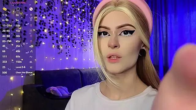 Girls: Stay up-to-date with the latest immersive cam streams gallery and try the most sensual entertainers flaunt their aroused bushes and steaming hot physiques as they lay bare and cum.