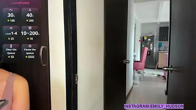 Girls: Stay up-to-date with the latest immersive cam streams gallery and try the most sensual entertainers flaunt their aroused bushes and steaming hot physiques as they lay bare and cum.