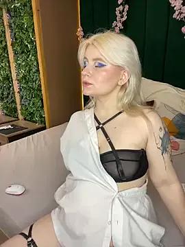 Girls: Stay up-to-date with the latest immersive cam streams gallery and try the most sensual entertainers flaunt their aroused bushes and steaming hot physiques as they lay bare and cum.