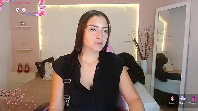 Emilyrose_8 from StripChat is Freechat